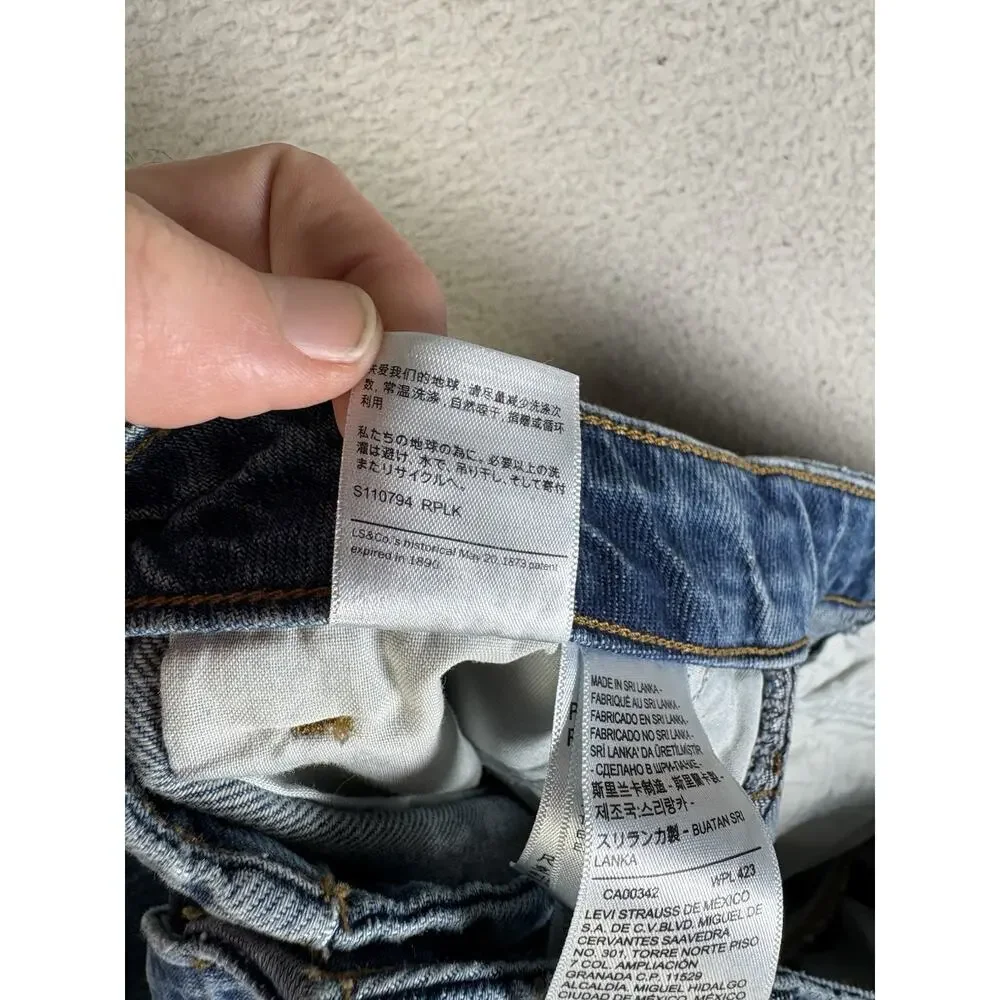 Levis Baggy Jeans Womens 38x31 Blue Premium Mile High Cropped Wide Leg Denim